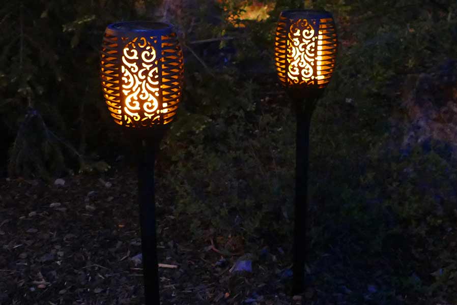 led-gartenfackel LED Gartenfackel mit Solarbetrieb 2er-Set Wegleuchten Solar-Gartenfackeln