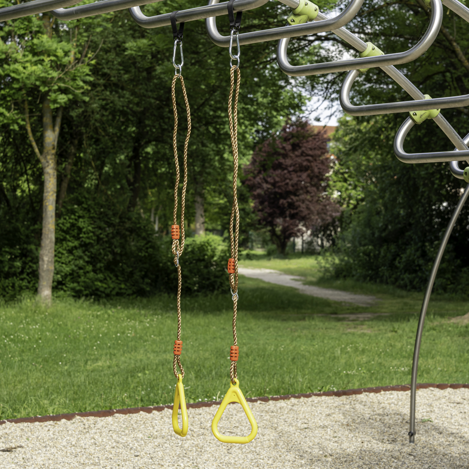 _DSC9869 Turnringe aus Kunststoff gelb Kinder Gymnastikringe Seilringe zum Aufhängen 120 kg