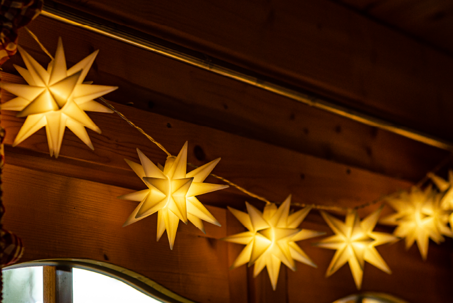 b4YaVsesjpINP7k Lichterkette mit weißen LED-Sternen warmweißes Licht für innen und außen