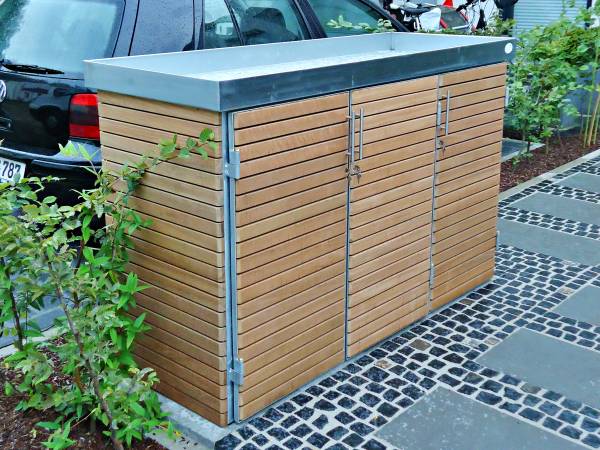 P3H-EdelstahlstangengriffenkAZUaDBRFjJaK Mülltonnenschrank-Systeme mit Drehtüren Stahlgestell Echtholz für 3 Mülltonnen 240 Liter