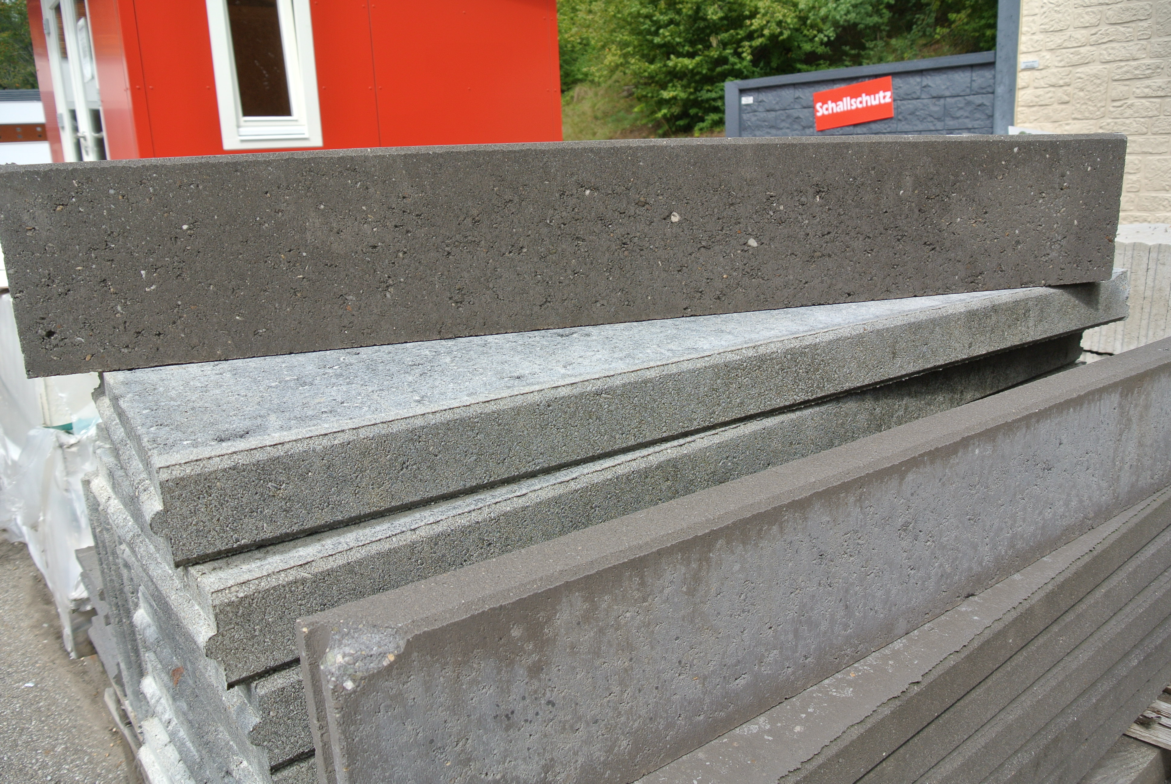 Beton Randstein schwarz 6x30x100 cm