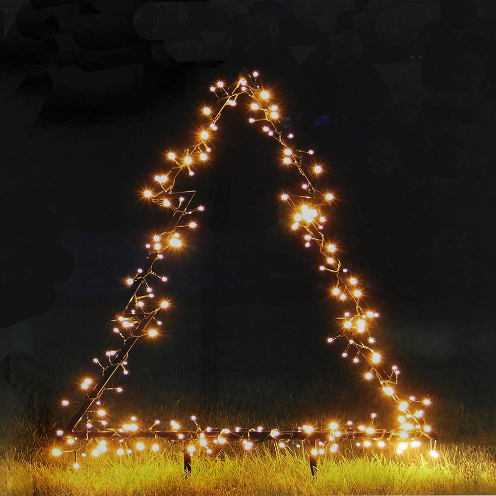 gartenfigur-tanne-beleuchtet Tanne Metallrahmen LED beleuchtet Weihnachten mit Erdspieß