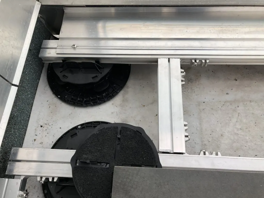 Alu-Schiene Unterkonstruktion Terrasse 38×45 mm - Länge 10 cm