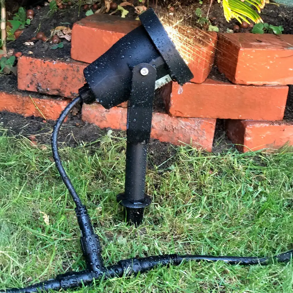 Steckverbinder 230V wasserdicht • Kabelverbinder mehrere Ausgänge schwarz • IP67 Gartenbeleuchtung Steckverbinder 230V wasserdicht • Kabelverbinder mehrere Ausgänge schwarz • IP67 Gartenbeleuchtung
