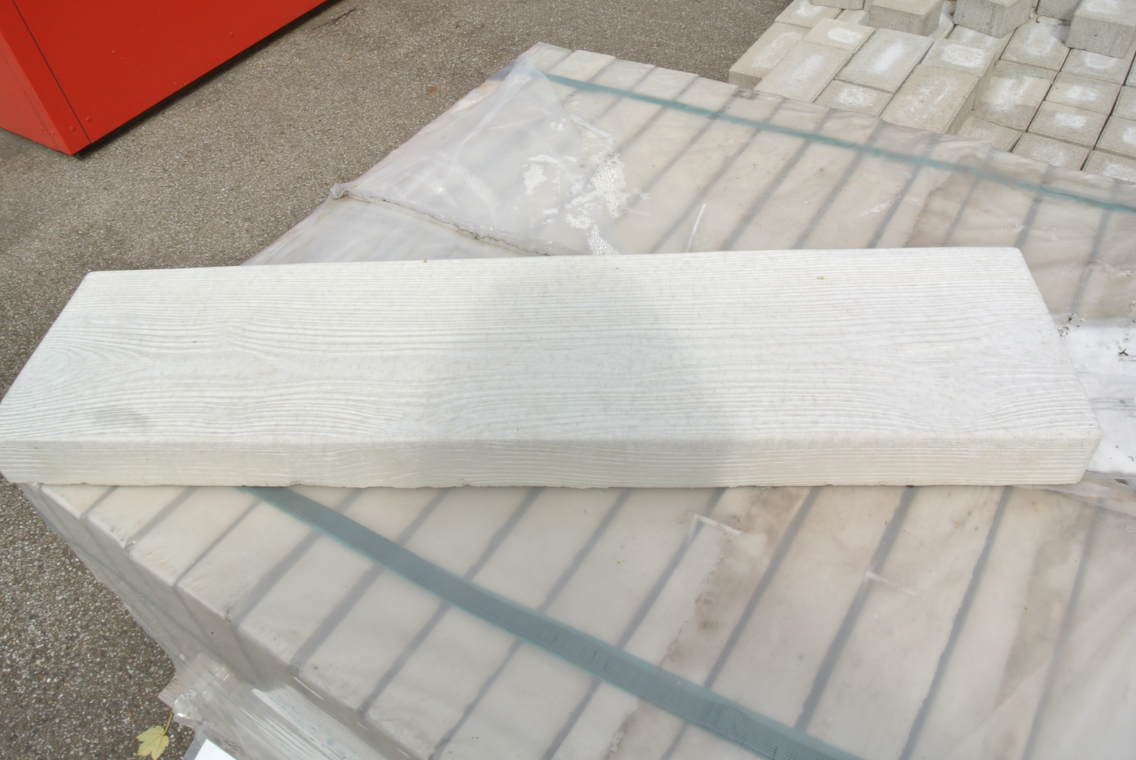 Beton Trittplatte weiß Holzoptik 79x20x5 cm
