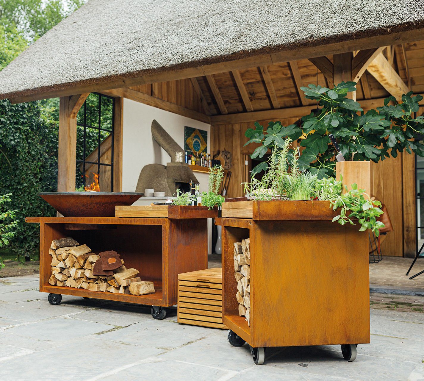OFYR ISLAND CORTEN 100 PRO TEAKHOLZ