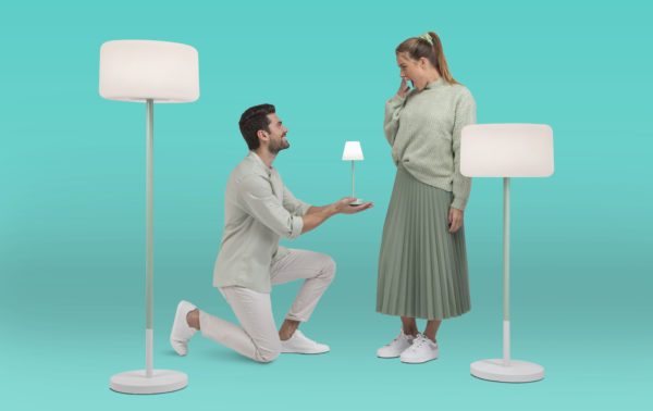 LOLA SLIM 30 Tischlampe Batterielampe Tischleuchte Dekobeleuchtung