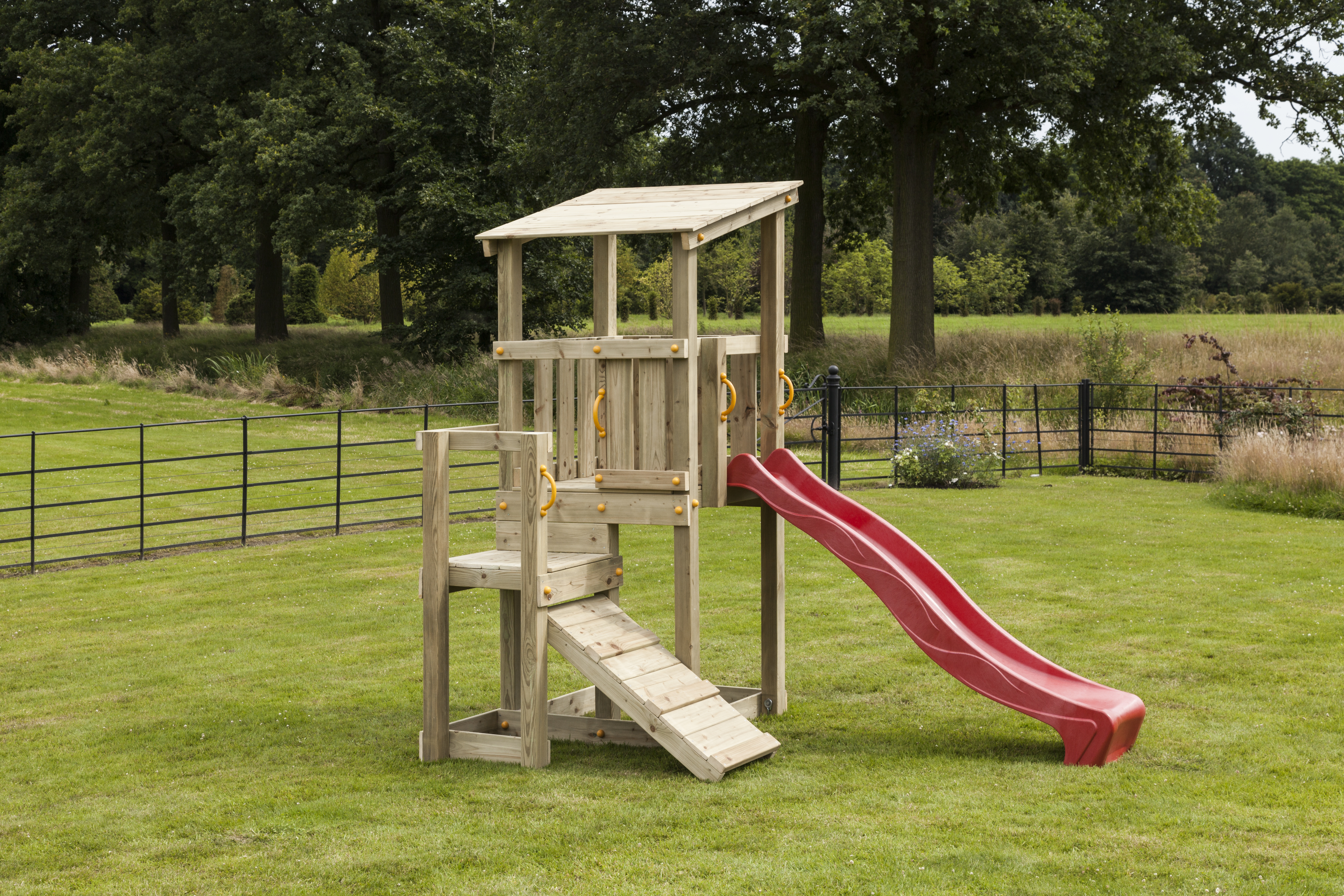 Spielturm CASCADE B155 x T105 cm mit kleinem Podest Kiefer imprägniert inkl. Rutsche 240 cm