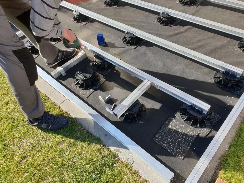 Alu-Schiene Unterkonstruktion Terrasse 38×45 mm - Länge 10 cm