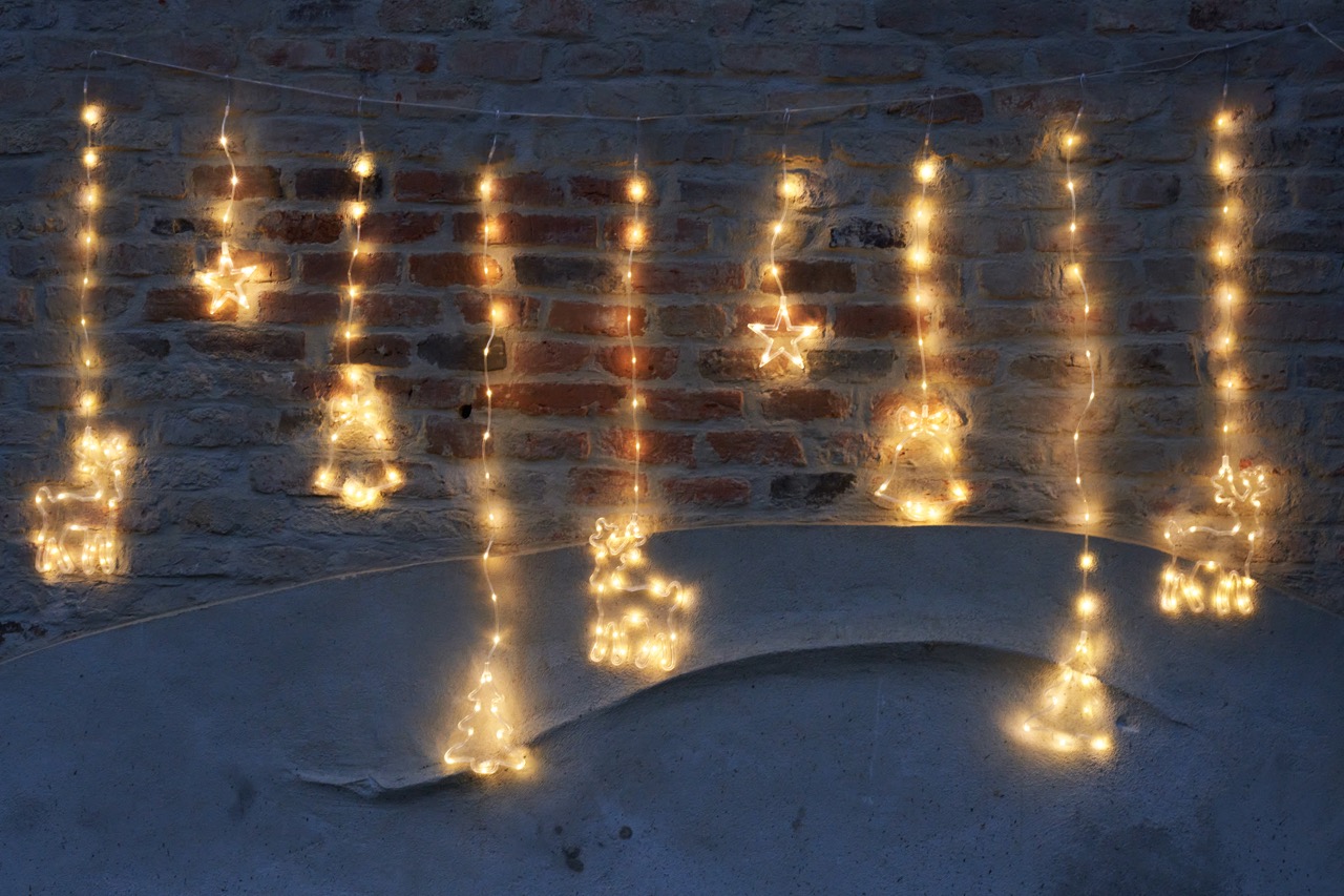b2oFaYWTXKAzSZ0 LED-Vorhang Weihnachtsmotive Lichterkette LED warmweiß Fensterdekoration außen innen