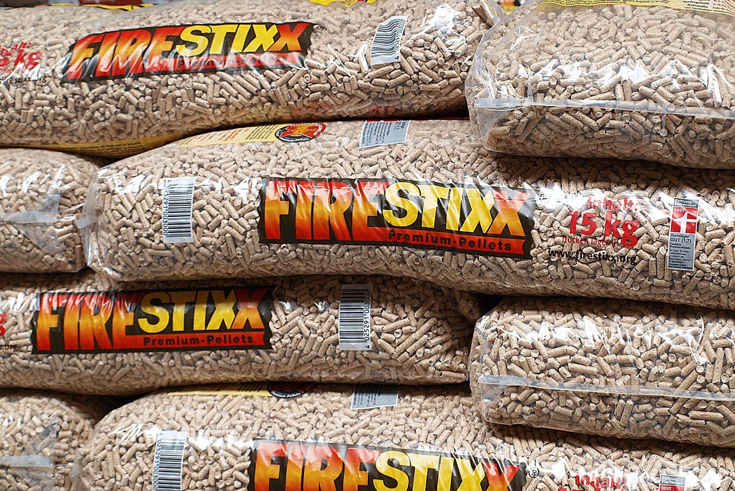 1 Palette Firestixx Holzpellets Pellets 975kg, 65 Säcke à 15kg, Nadelholz