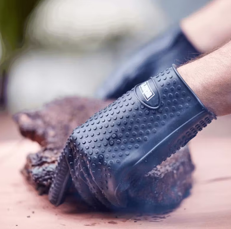 Weber-Grillhandschuh-aus-Silikon Weber Grillhandschuh aus Silikon