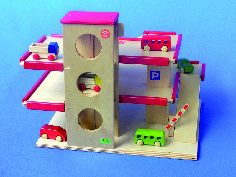 BECK Parkhaus mit Fahrstuhl von Beck in Rot, 40 x 35 x 34 cm 30000