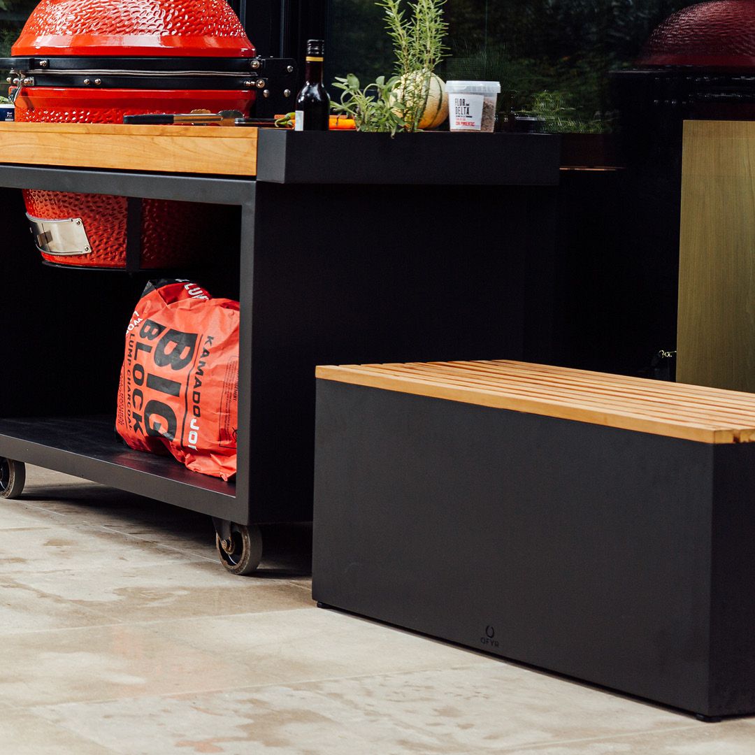 sb_furnitures-garden-bench-black-03 OFYR Garden Bench Black