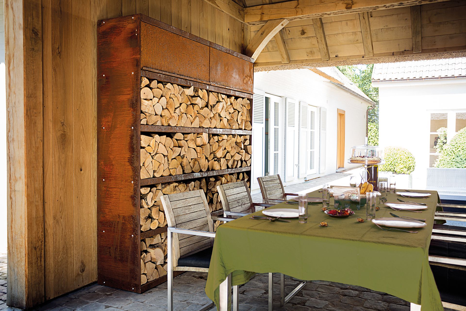 OFYR Wood Storage Corten 300