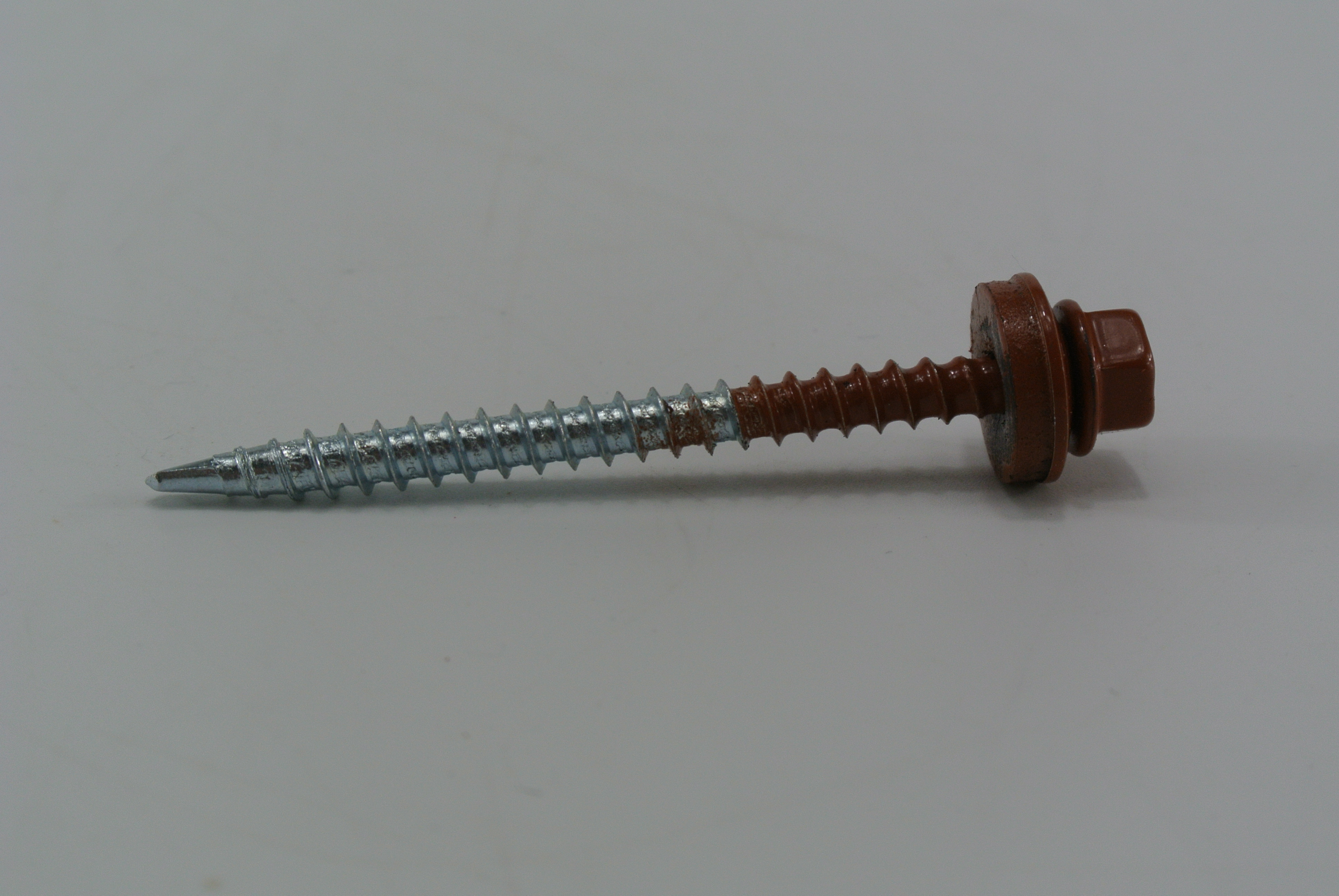 Sechskantschraube 4,8x60mm selbstbohrend, mit Alu-Dichtring in ziegelrot