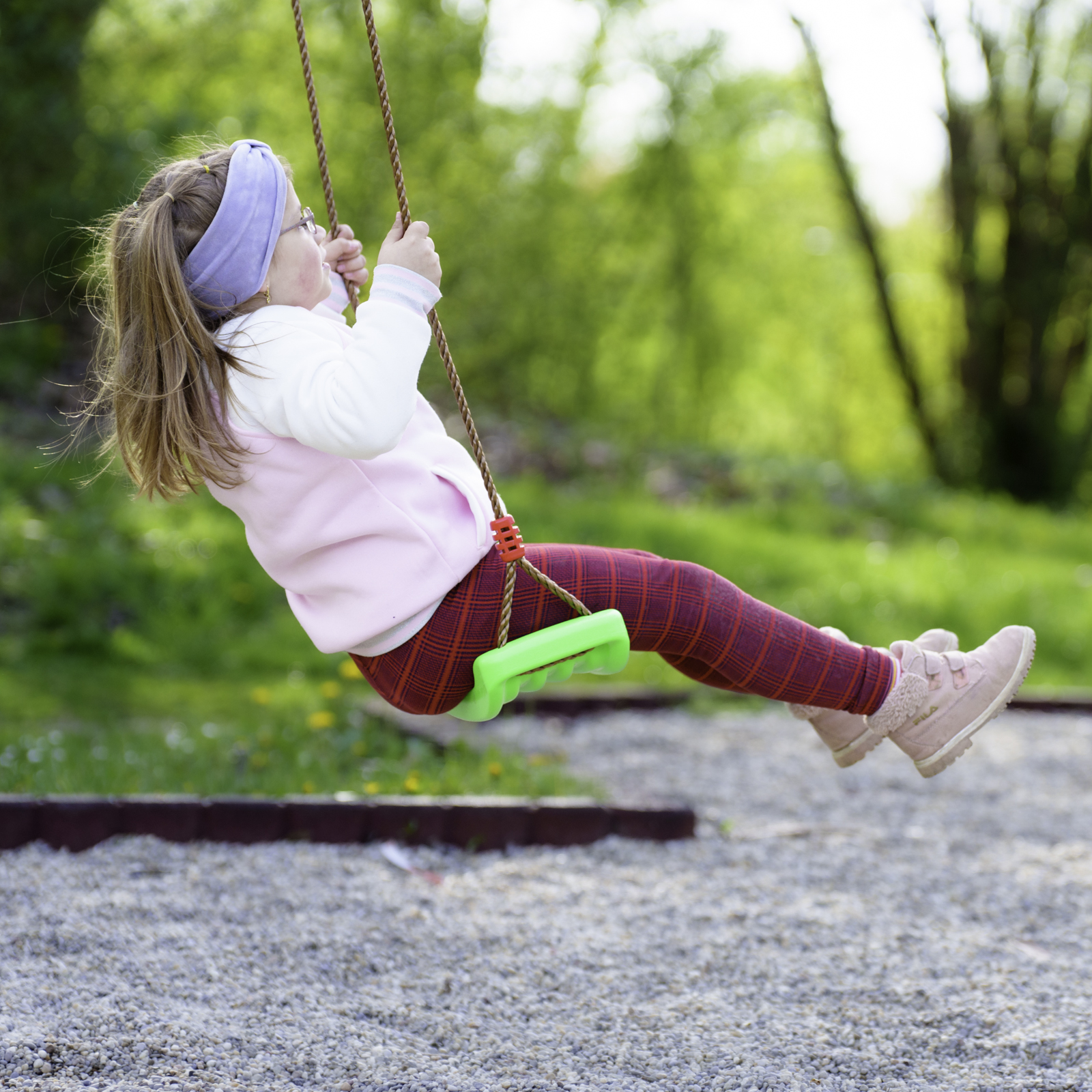 Schaukelsitz aus Kunststoff Schaukelbrett Kinderschaukel