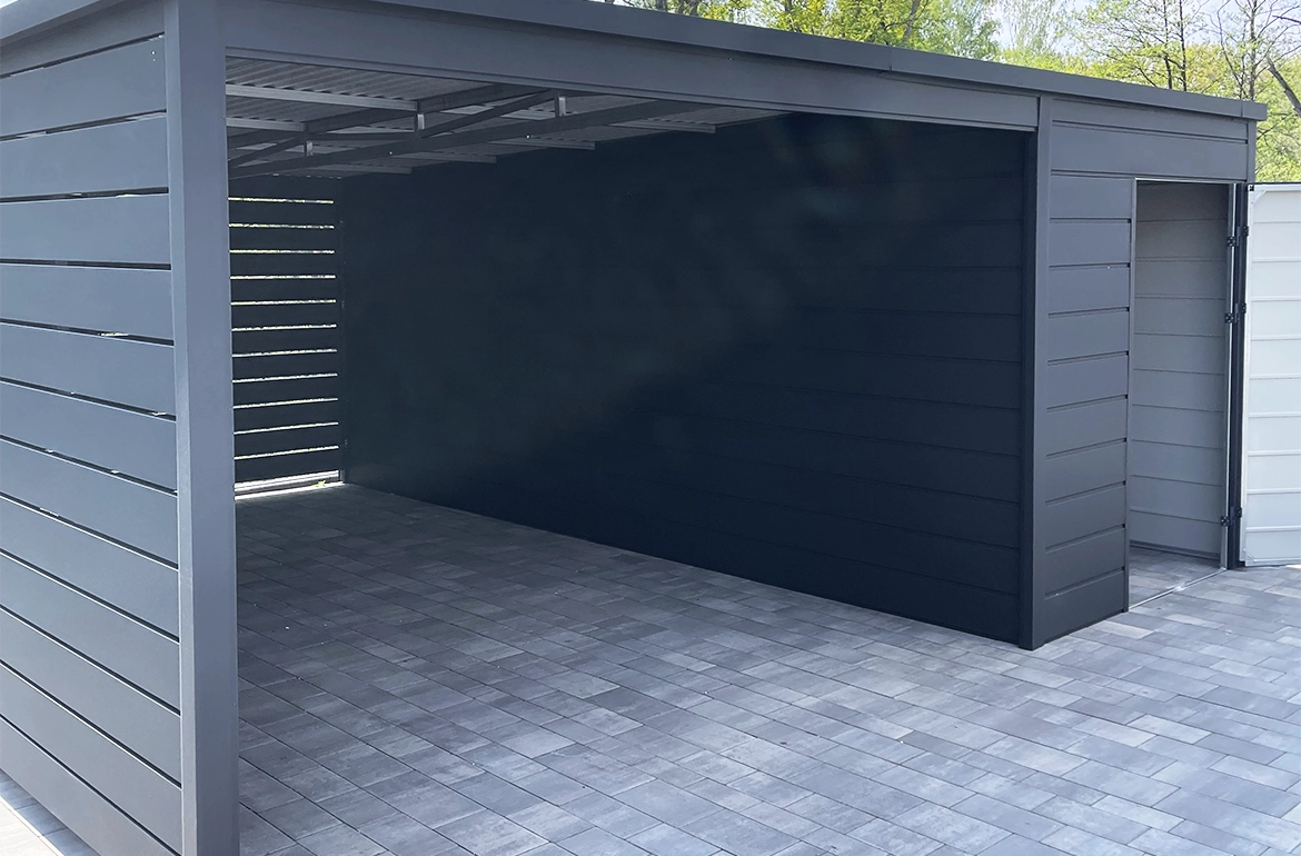ROSSI – Moderner Carport mit integriertem Geräteraum