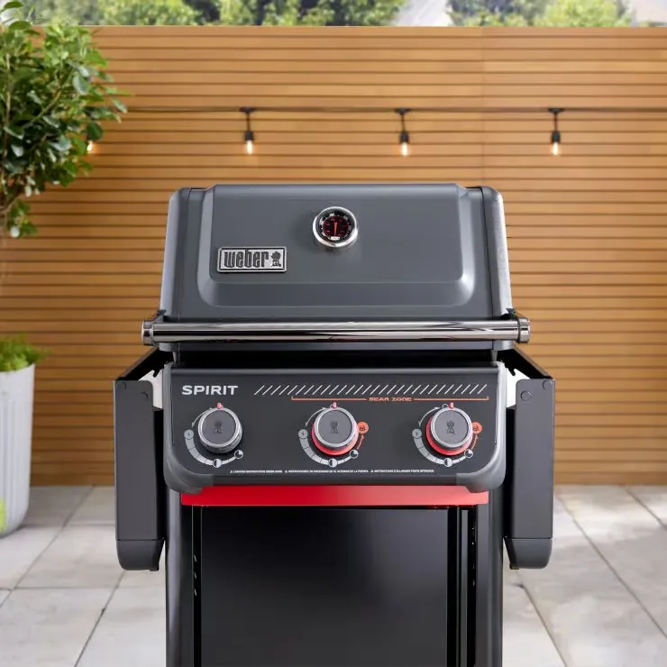 Weber Spirit E-325 Stealth Edition (2026) – Limitierter Premium-Gasgrill in edlem Schwarz