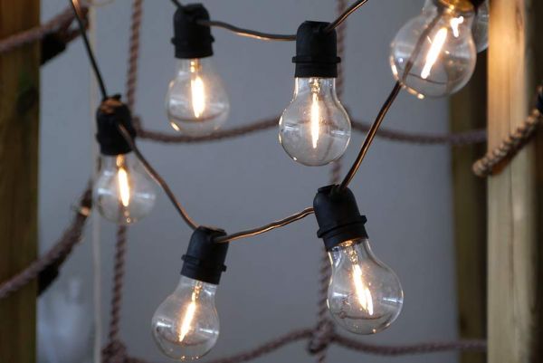 Lichterkette mit 10 Leuchtbirnen LED warmweiß Filament-Glühbirnen Glasbirnen Partybeleuchtung