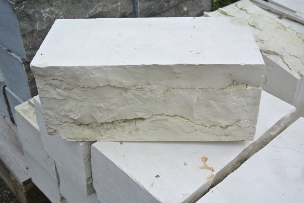 Marmor Mauerstein, weiß, gespalten, Mauerstein, Naturstein, 12 x 15 x 30 cm