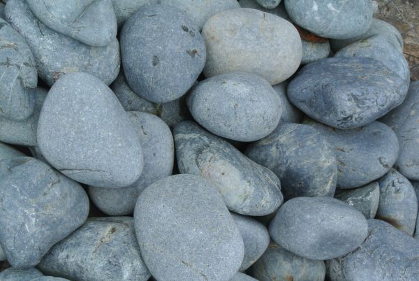 Beach Pebbles dunkelgrau / anthrazit Dekostein Zierstein Naturstein Kiloware , ca. 120 - 150 mm